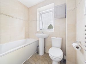 Family Bathroom- click for photo gallery